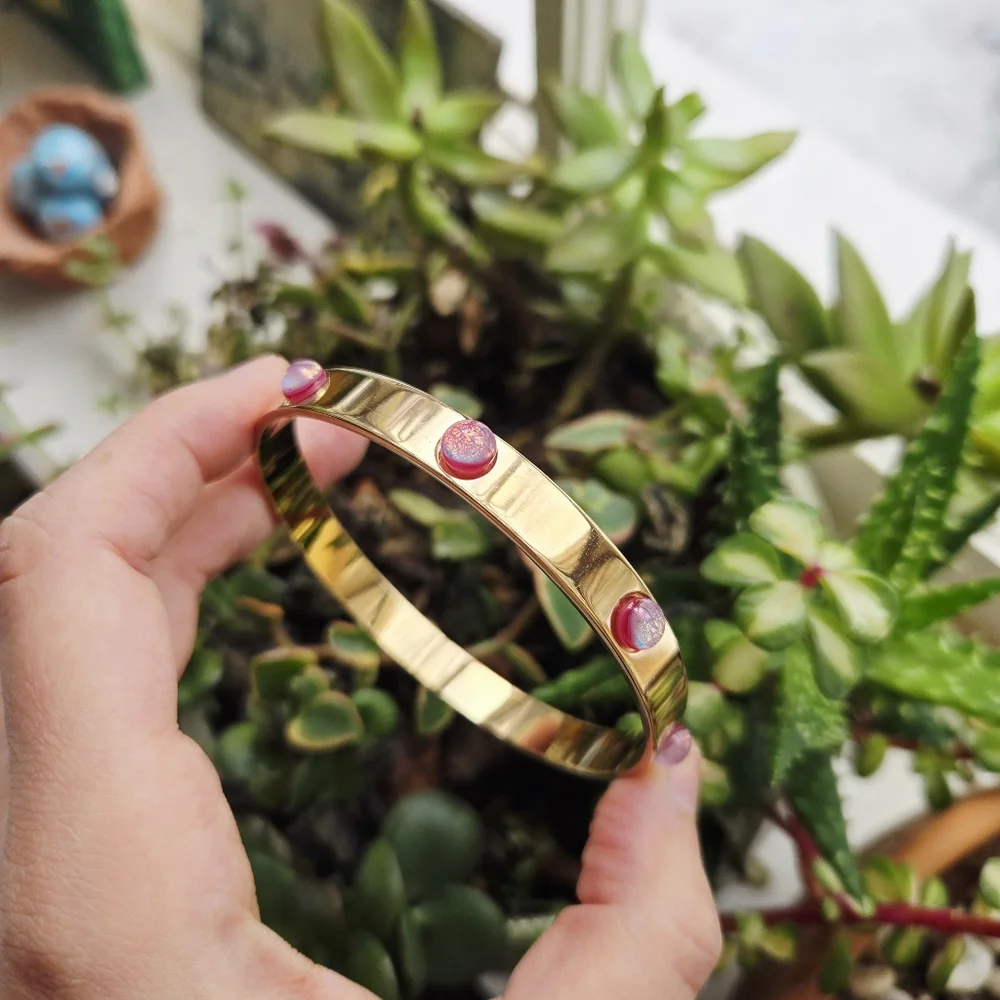 Vintage Gold Pink Triplet Opal Cabochon Bangle Bracelet